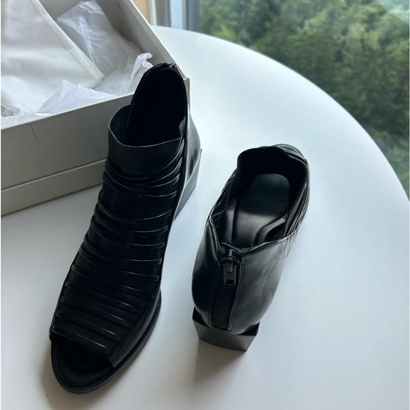 Phillip Lim Designer open-toe smooth leather booties - Picture 3 of 8